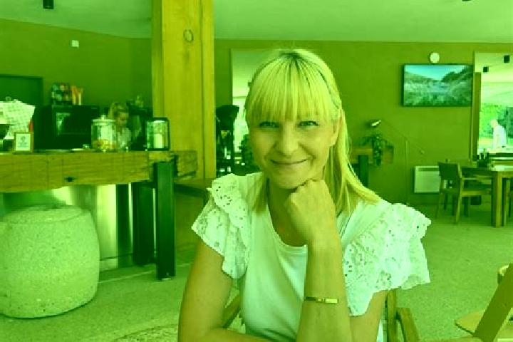 Eva, 21 — Escort in Primorka, Russia