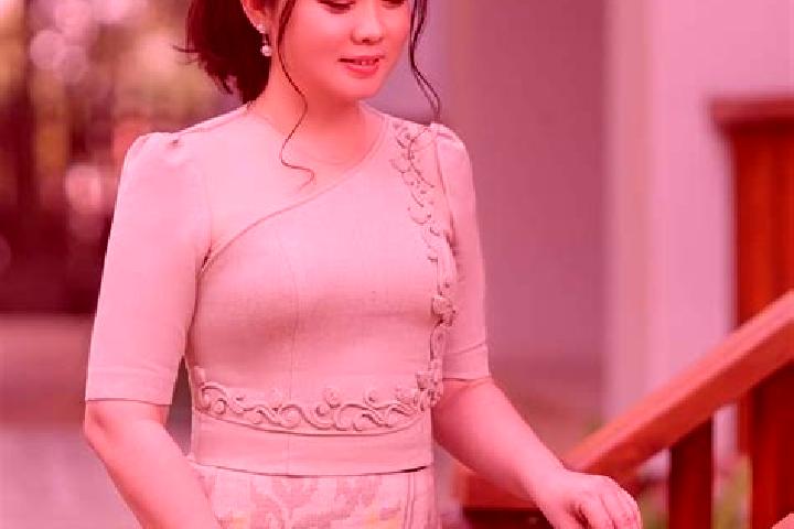 Eva, 21 — Escort in Sar Bu Taung, Myanmar
