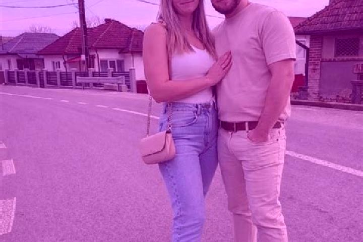 Eva, 21 — Escort in Seini, Romania