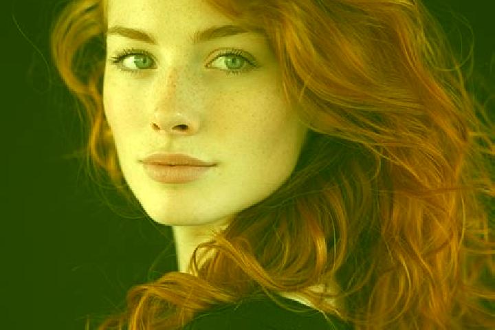Eva, 22, a auburn green-eyed middle eastern companion based in Alcolea de las Penas. Offering Erotic Massage, BDSM, Dinner Date. Available for incall and out...