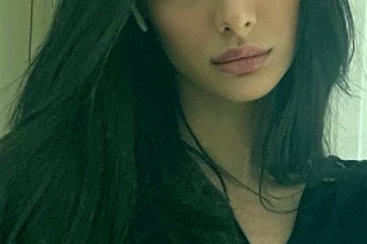 Eva, 22, a black dark-eyed middle eastern companion based in Ludwigsfelde. Offering Travel Companion, BDSM, Girlfriend Experience, 69. Available for incall a...