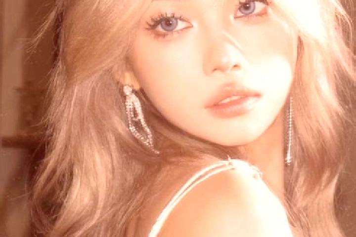 Eva, 22, a blonde blue-eyed asian companion based in Siddapur. Offering Deep French Kissing, Fetish, Girlfriend Experience, Erotic Massage, Massage. Availabl...