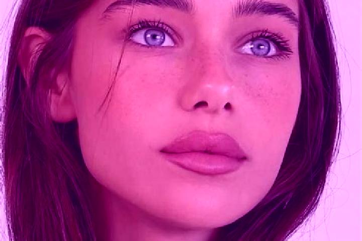 Eva, 22, a brunette green-eyed mixed companion based in Palmeira d Oeste. Offering A-Level, Deep French Kissing, Overnight, Prostate Massage. Available for i...