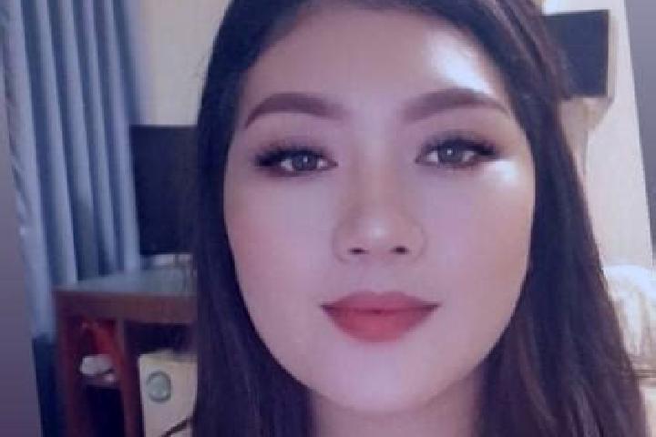 Eva, 22, a chestnut grey-eyed asian companion based in Fishvar. Offering Erotic Massage, Roleplay, CIM. Available for incall and outcall, overnight bookings ...