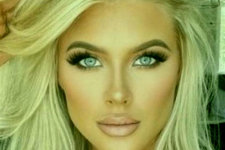 Eva, 22, a platinum blonde brown-eyed caribbean companion based in Tumbotino. Offering BDSM, Striptease, Duos, Couples, Erotic Massage. Available for incall ...