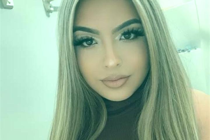 Eva, 22, a red blue-eyed mixed companion based in Litky. Offering Prostate Massage, 69, Striptease, Erotic Massage, Domination. Available for incall and outc...