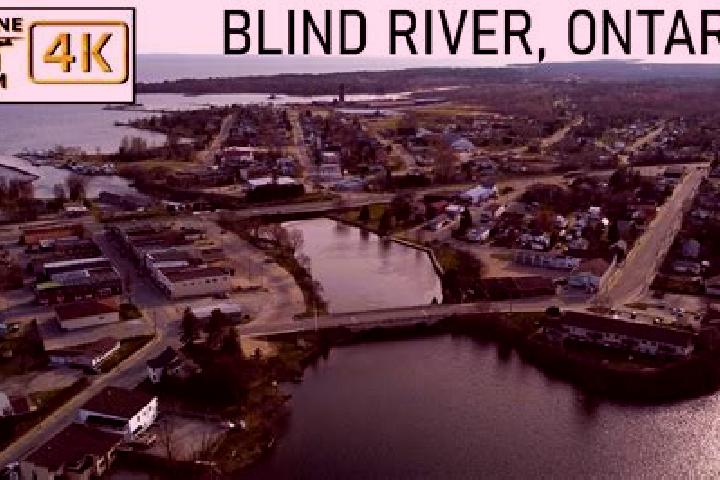 Eva, 22 — Escort in Blind River, Canada