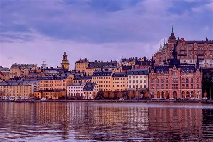 Eva, 22 — Escort in Gardsten, Sweden
