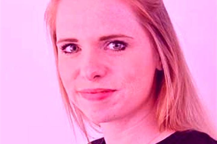 Eva, 22 — Escort in Hude, Germany