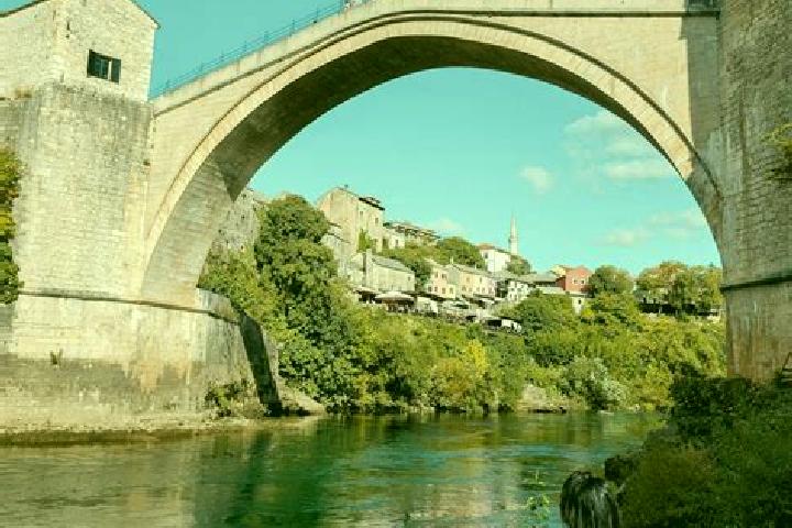 Eva, 22 — Escort in Samac, Bosnia and Herzegovina