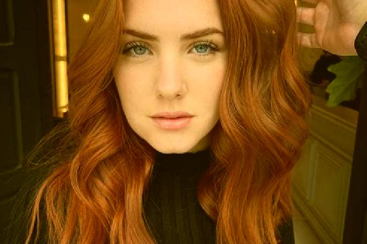Eva, 23, a auburn blue-eyed ebony companion based in Mi ersi. Offering OWO, Massage, Duos. Available for incall and outcall, day and evening dates.