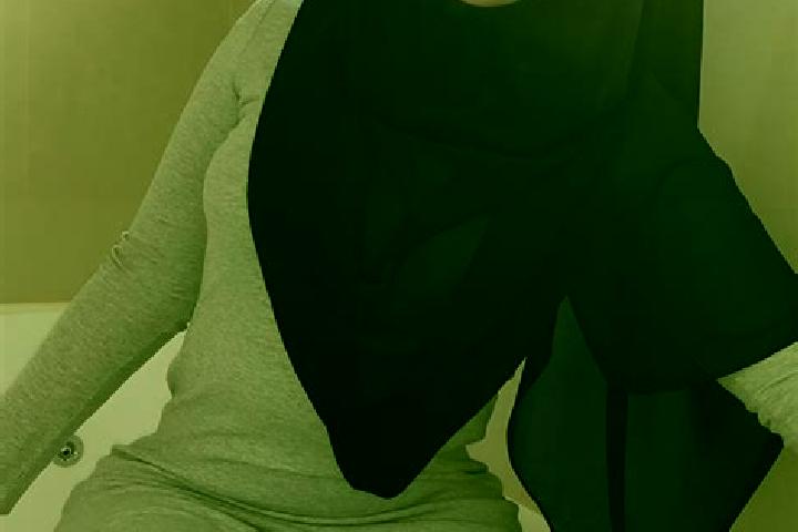 Eva, 23, a black green-eyed mediterranean companion based in Herzogsdorf. Offering BDSM, Fetish, Deep French Kissing, Domination, Party Girl. Available for i...