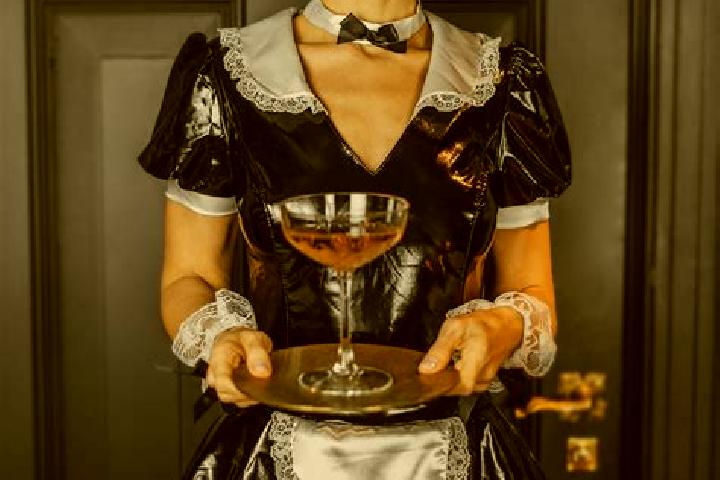 Eva, 23, a brunette grey-eyed latina companion based in Avesnes-le-Comte. Offering Dinner Date, A-Level, Overnight, BDSM, Duos. Available for incall and outc...