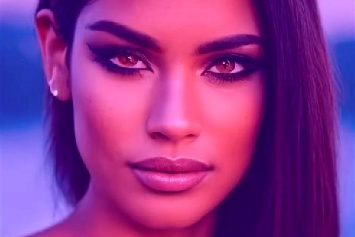 Eva, 23, a red brown-eyed latina companion based in Kybyntsi. Offering Domination, Massage, Couples, Overnight, Prostate Massage. Available for incall and ou...