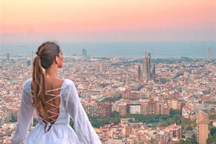 Eva, 23 — Escort in Barcelona, Spain