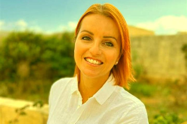 Eva, 23 — Escort in Dingli, Malta