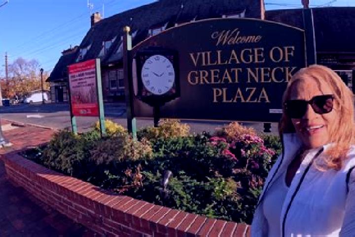 Eva, 23 — Escort in Great Neck Gardens, United States