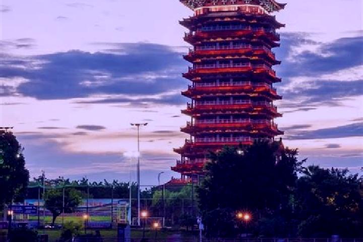 Eva, 23 — Escort in Qingjiang, China