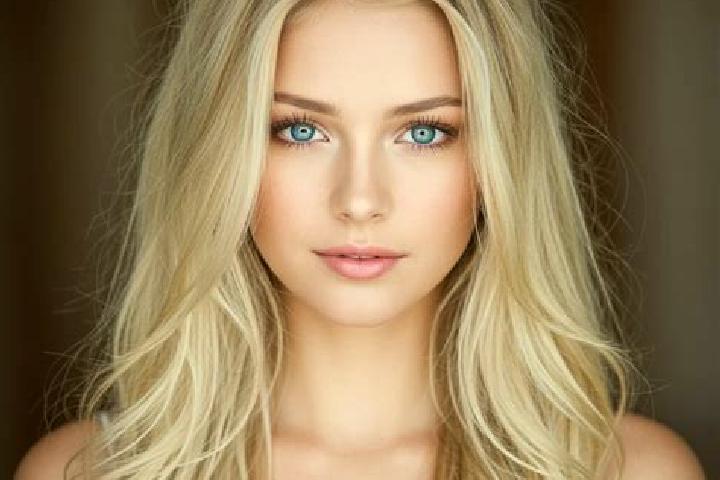 Eva, 24, a blonde brown-eyed mixed companion based in Chatres. Offering Erotic Massage, Girlfriend Experience, Couples. Available for incall and outcall, ove...
