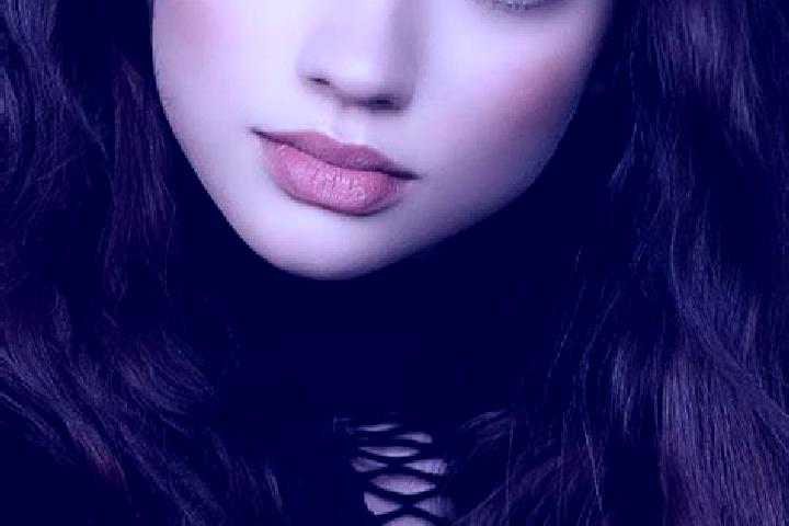 Eva, 24, a brunette dark-eyed ebony companion based in Cho Gao. Offering Dinner Date, OWO, Couples. Available for incall and outcall, overnight bookings avai...
