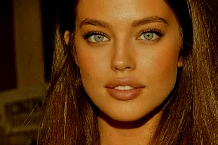 Eva, 24, a chestnut green-eyed latina companion based in Lucq-de-Bearn. Offering BDSM, A-Level, Travel Companion, Overnight. Available for incall and outcall...
