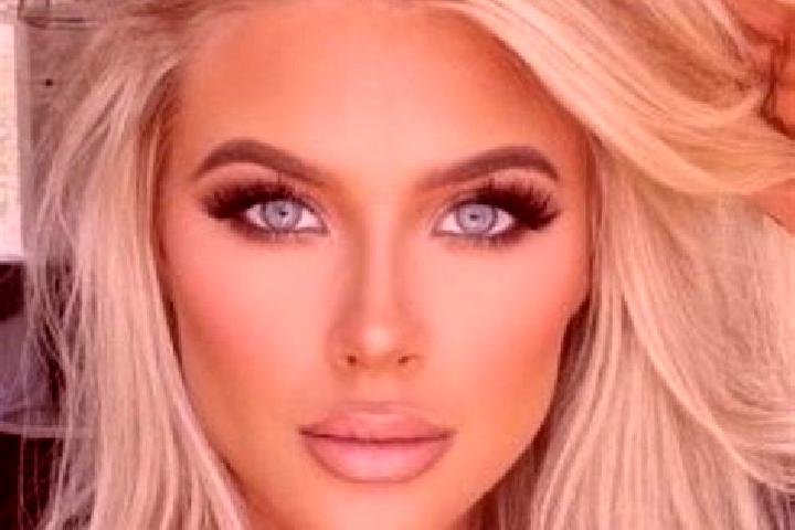 Eva, 24, a platinum blonde amber-eyed asian companion based in Masumbwe. Offering Deep French Kissing, Duos, Massage. Available for incall and outcall, overn...