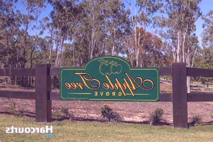Eva, 24 — Escort in Apple Tree Creek, Australia