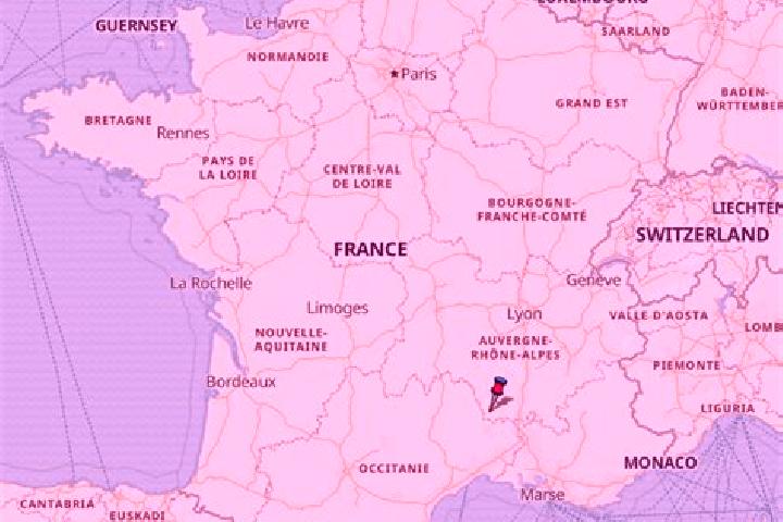 Eva, 24 — Escort in La Chapelaude, France