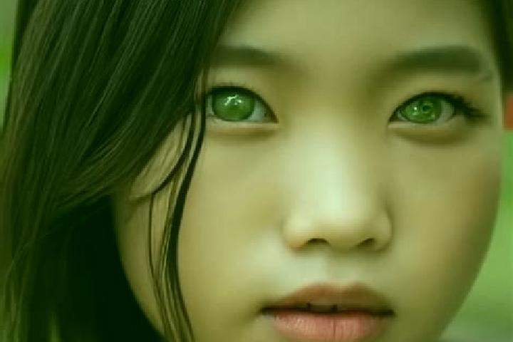 Eva, 25, a black green-eyed asian companion based in Dieviessou. Offering Striptease, Tantra, Massage. Available for incall and outcall, overnight bookings a...