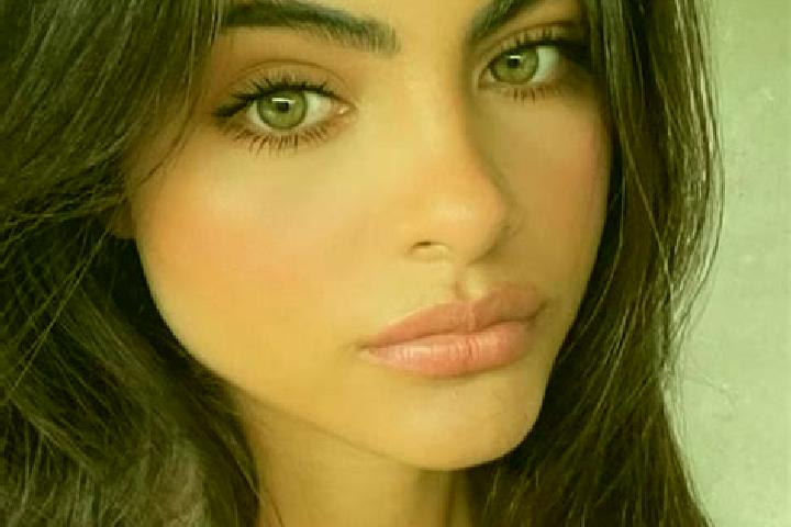 Eva, 25, a blonde dark-eyed indian companion based in Kovarska. Offering Striptease, Domination, Dinner Date. Available for incall and outcall, overnight boo...