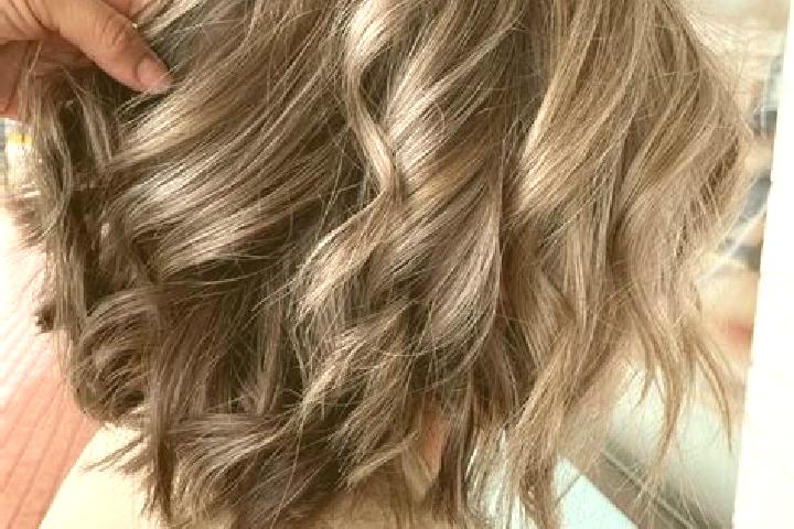Eva, 25, a dark blonde grey-eyed latina companion based in Corquin. Offering Dinner Date, Couples, Massage. Available for incall and outcall, overnight booki...