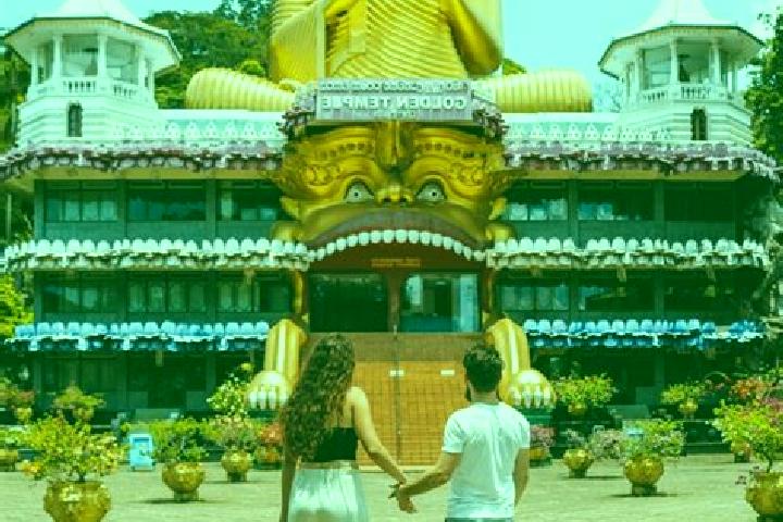Eva, 25 — Escort in Dambulla, Sri Lanka
