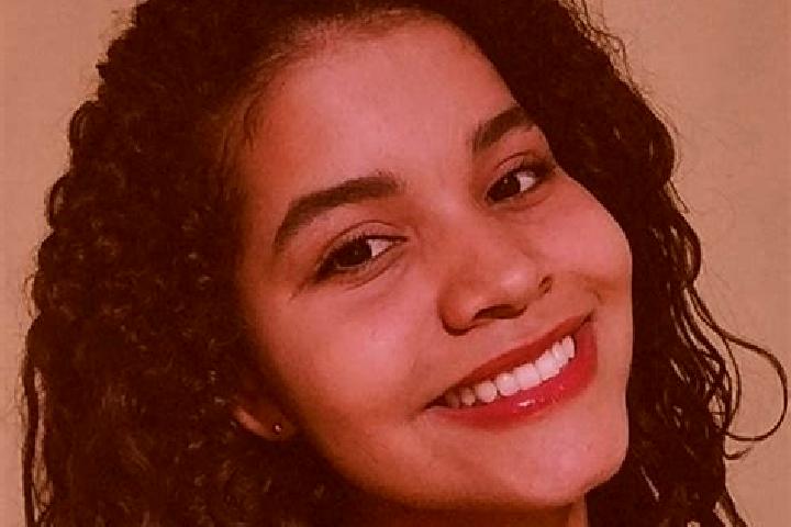 Eva, 25 — Escort in Ninheira, Brazil