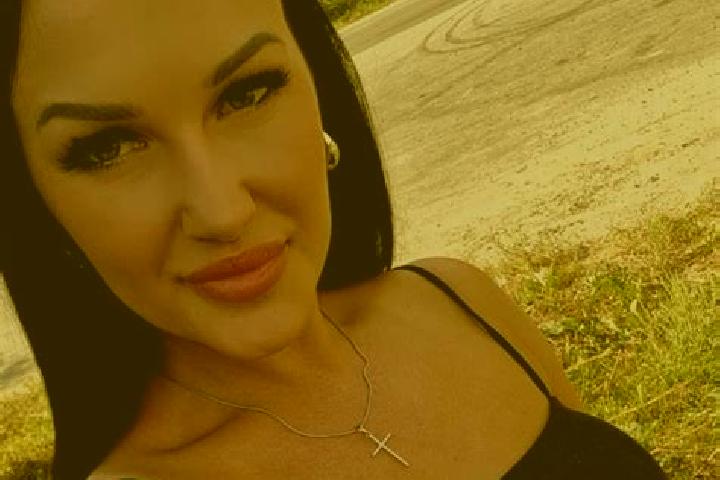 Eva, 25 — Escort in Tovste, Ukraine