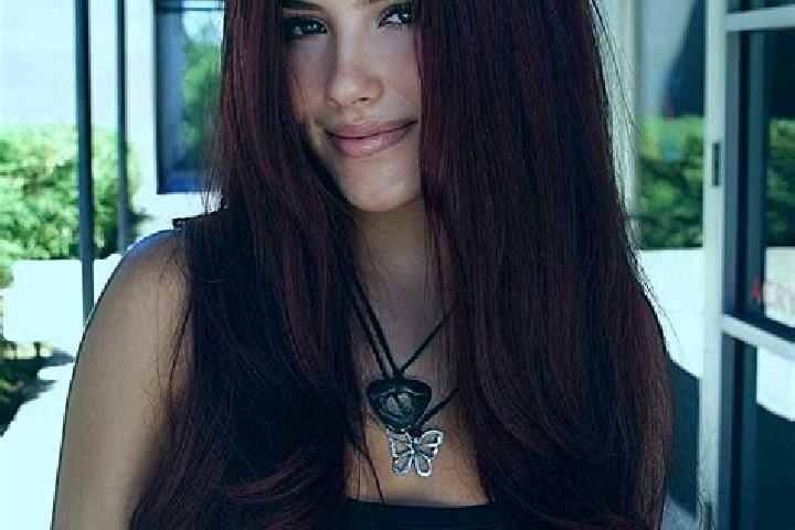 Eva, 26, a auburn brown-eyed middle eastern companion based in West Raleigh. Offering Fetish, Travel Companion, A-Level. Available for incall and outcall, da...