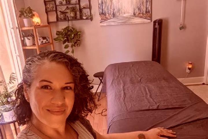 Eva, 26, a black grey-eyed ebony companion based in Boipelo. Offering Massage, GFE, Dinner Date, Erotic Massage. Available for incall and outcall, overnight ...