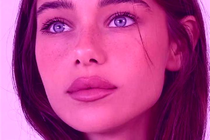 Eva, 26, a brunette brown-eyed slavic companion based in Mabasa. Offering Erotic Massage, Massage, Domination. Available for incall and outcall, day and even...