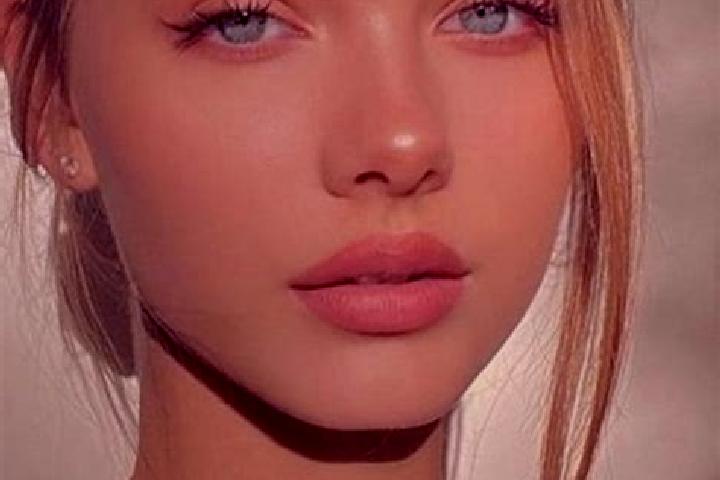Eva, 26, a dark blonde blue-eyed mediterranean companion based in Razdolinsk. Offering Erotic Massage, Overnight, Dinner Date. Available for incall and outca...