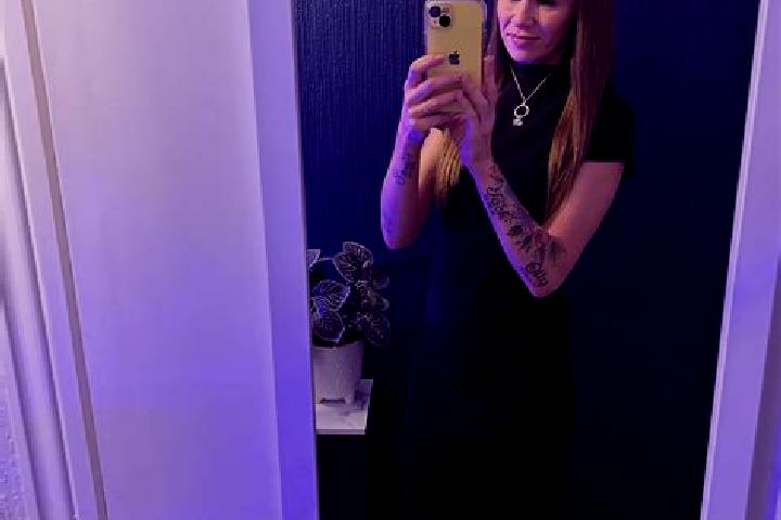 Eva, 26 — Escort in Kinglassie, United Kingdom