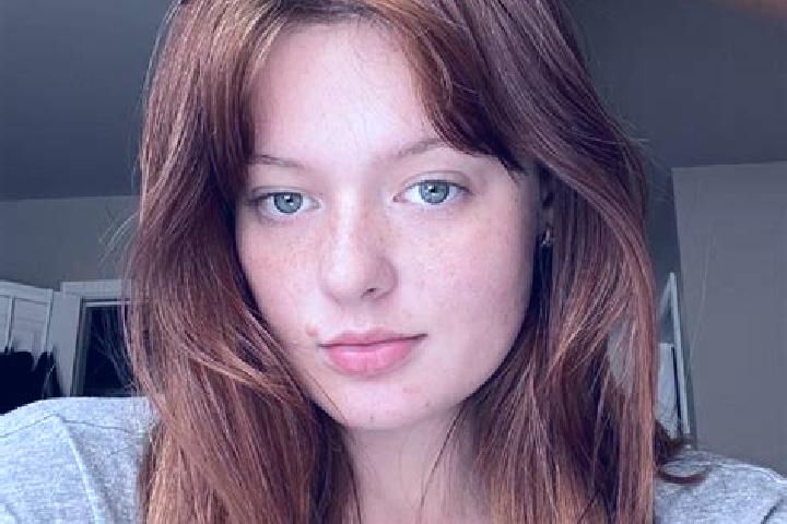 Eva, 27, a auburn amber-eyed caucasian companion based in San Martin. Offering Travel Companion, Prostate Massage, Massage. Available for incall and outcall,...