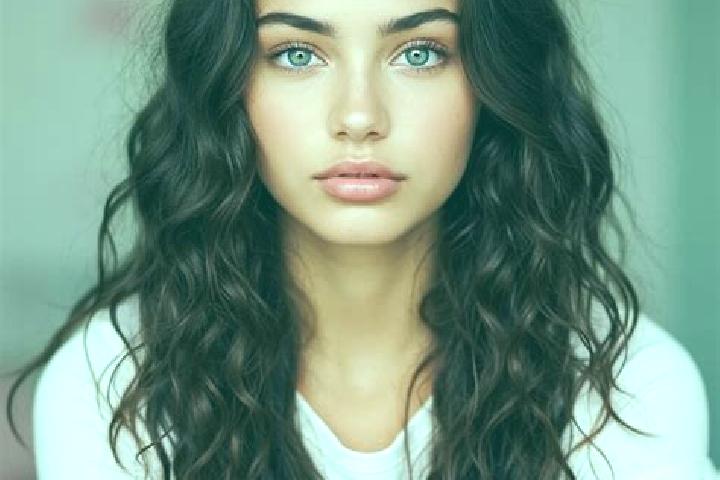 Eva, 27, a auburn amber-eyed mediterranean companion based in Jhingergacha. Offering BDSM, CIM, Travel Companion, Massage, Couples. Available for incall and ...