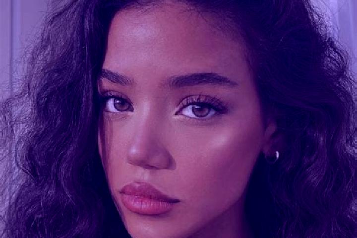 Eva, 27, a black brown-eyed ebony companion based in Chotila. Offering OWO, Couples, Overnight, Party Girl. Available for incall and outcall, day and evening...