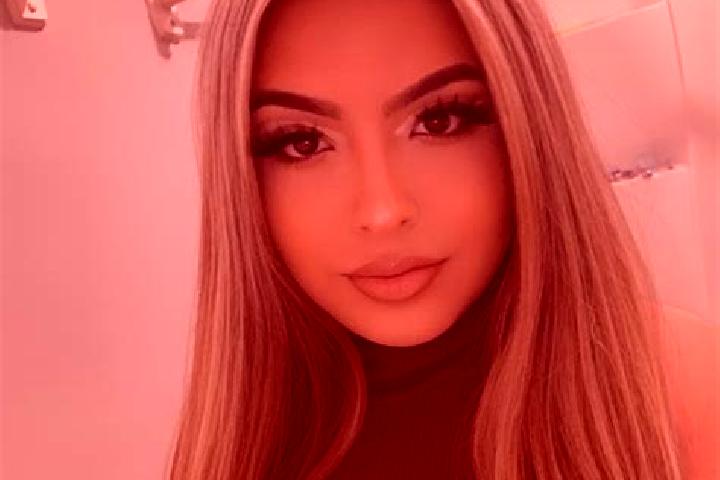 Eva, 27, a blonde amber-eyed latina companion based in Gbantopleu. Offering Roleplay, OWO, Erotic Massage, GFE, Striptease. Available for incall and outcall,...