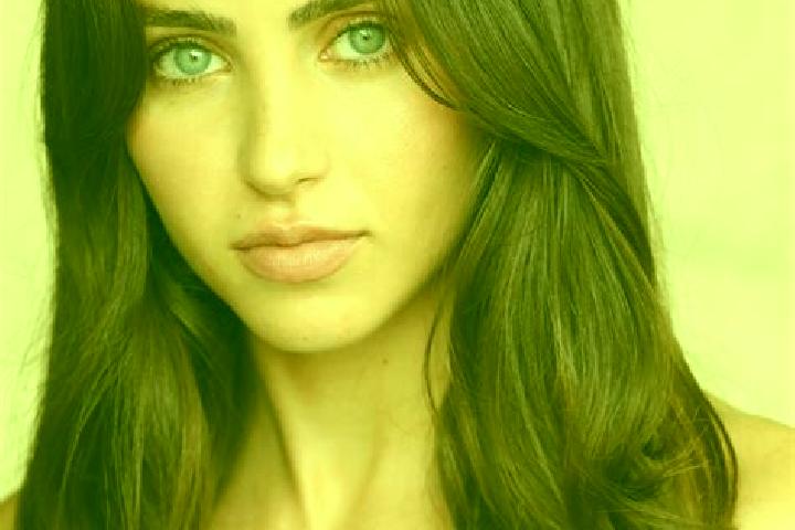 Eva, 27, a brunette dark-eyed latina companion based in Hoogland. Offering Couples, OWO, Domination, A-Level. Available for incall and outcall, day and eveni...