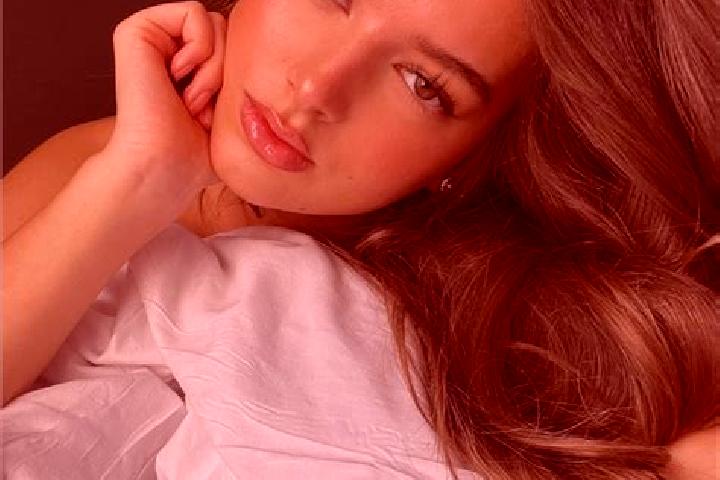 Eva, 27, a chestnut hazel-eyed european companion based in Raaswater. Offering Overnight, Massage, Dinner Date. Available for incall and outcall, day and eve...