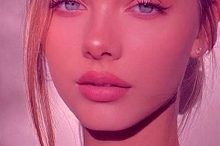 Eva, 27, a dark blonde blue-eyed asian companion based in Picior de Munte. Offering GFE, Overnight, Fetish, Erotic Massage. Available for incall and outcall,...