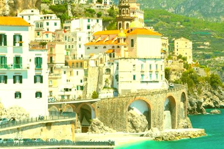 Eva, 27 — Escort in Barolo, Italy