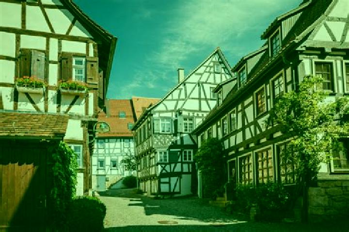 Eva, 27 — Escort in Dachswald, Germany