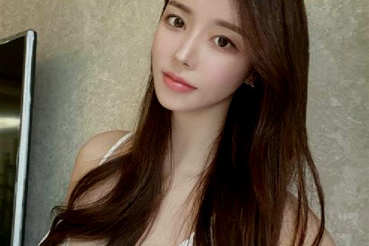 Eva, 27 — Escort in Raobu, China
