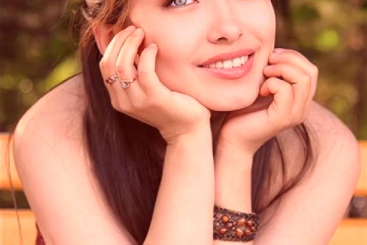 Eva, 28, a auburn blue-eyed asian companion based in Labansari. Offering Fetish, Striptease, Deep French Kissing, Prostate Massage. Available for incall and ...